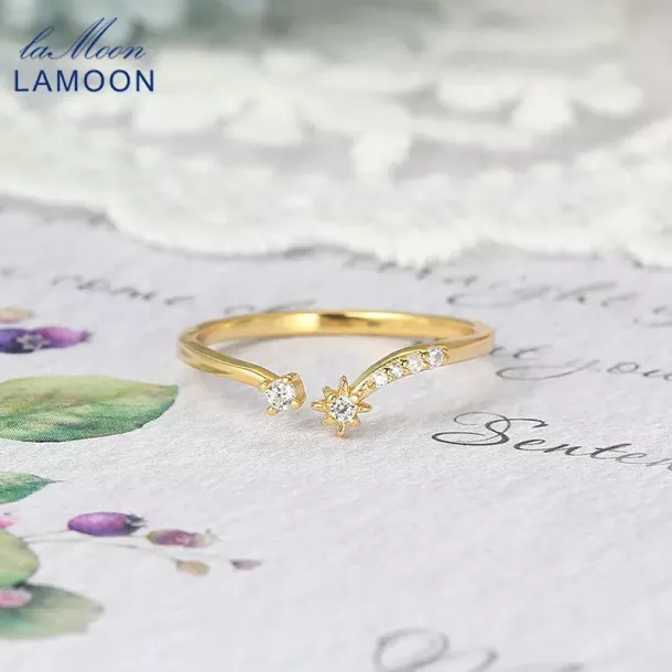 Zircon Star Adjustable Ring