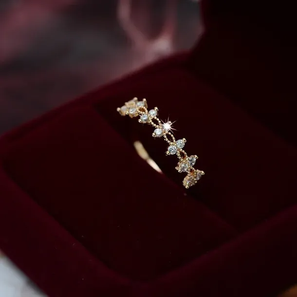 Adjustable Zircon Ring